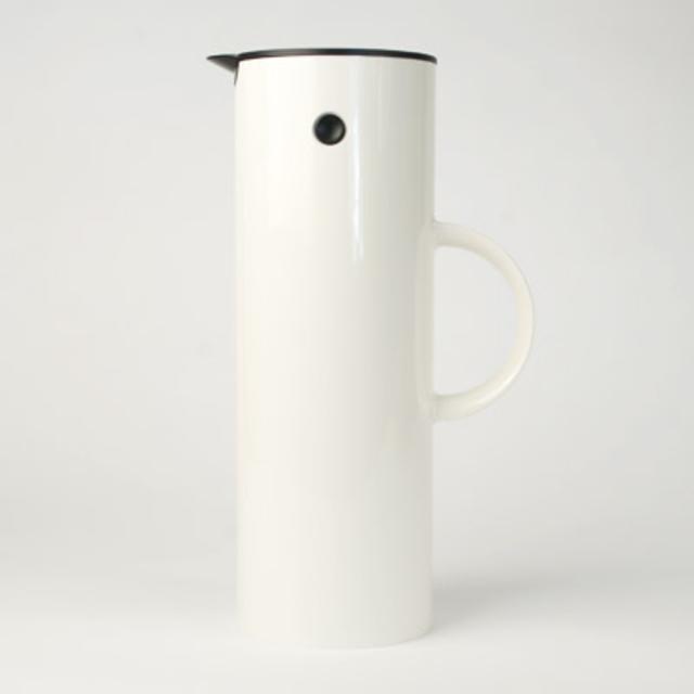 Stelton Vacuum Carafe (white or dusty blue)
