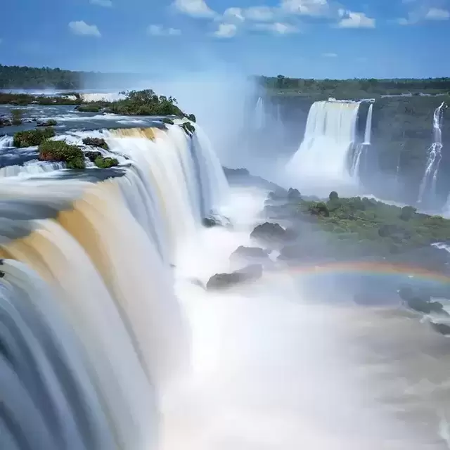 Honeymoon: Iguazu Falls Tour