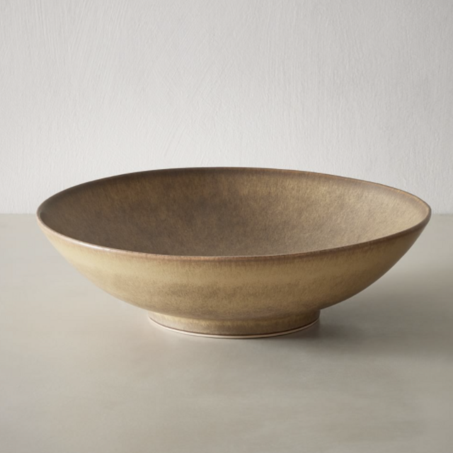 Kanto Matte Glaze Stoneware Serveware Low Bowl in Cardamom