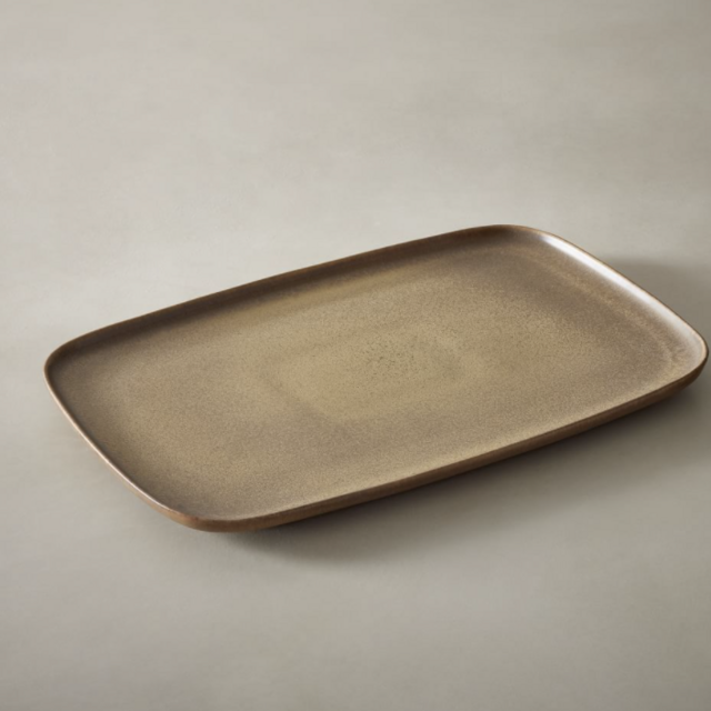 Kanto Serving Platters Large in Cardamom