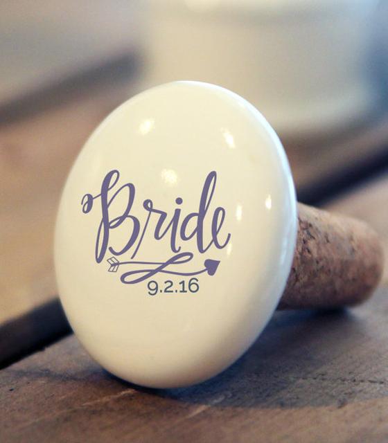 Bride Gift Wine Stopper. Wedding party gifts, mother of bride gifts, vineyard wedding favor. Girls weekend souvenir. Personalized wine