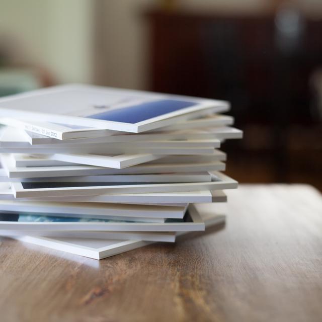Super Easy $8 Photo Books