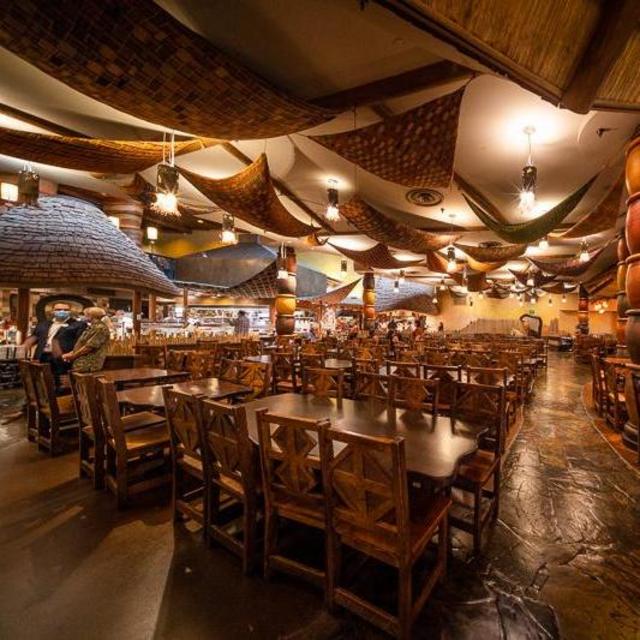 Dinner at Boma, Friday 6/27