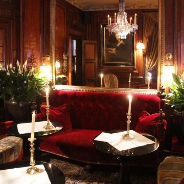 Mini-Moon – Drinks at Hotel Costes