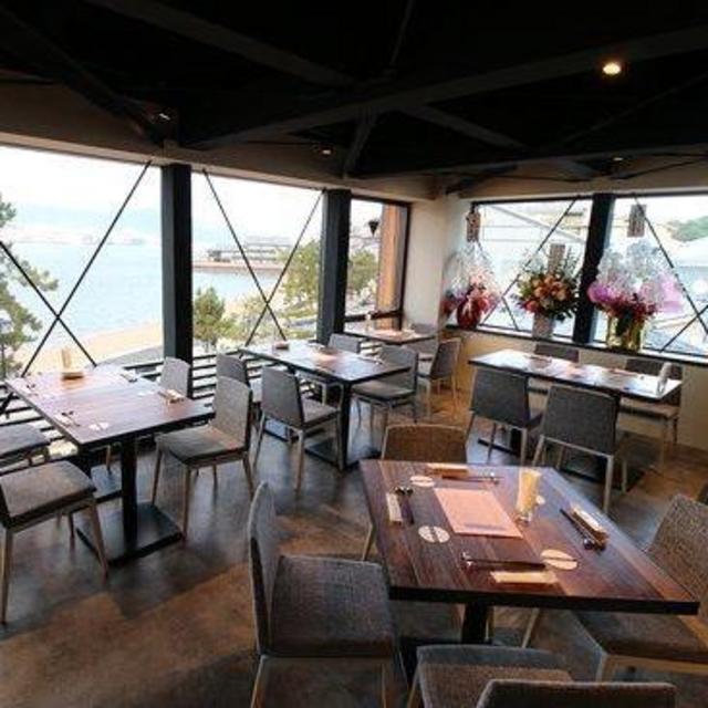 Honeymoon! – Lunch at Miyajima Brewery