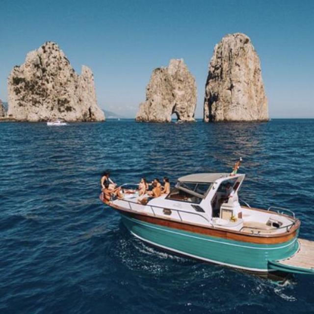 Boat Trip and Tour of Capri