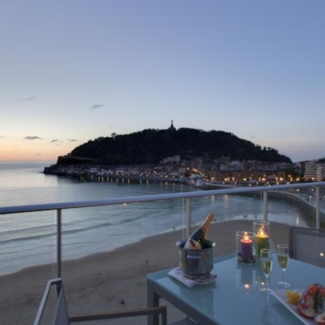 Hotel Stay in San Sebastian at the Hotel Londres