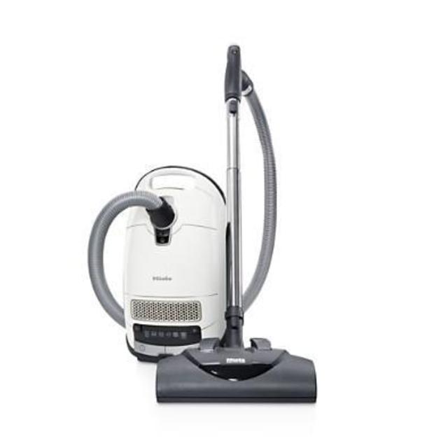 Miele Complete C3 Cat & Dog Vacuum