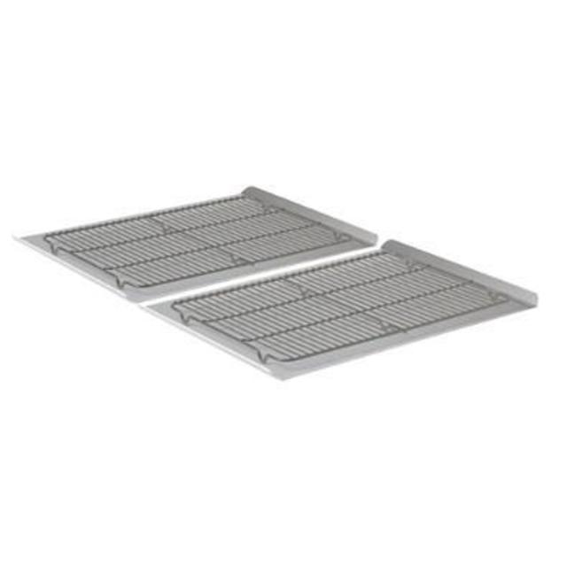 Calphalon Nonstick Four-Piece Cookie Sheet & Cooling Rack Set