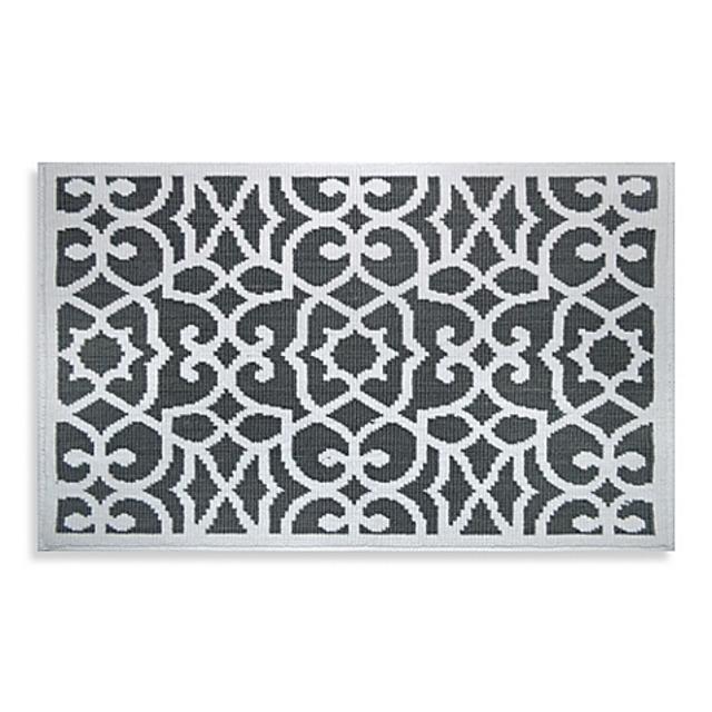 Wamsutta® Scroll Jacquard 20-Inch x 33-Inch Ring-Spun Cotton Bath Rug in Grey