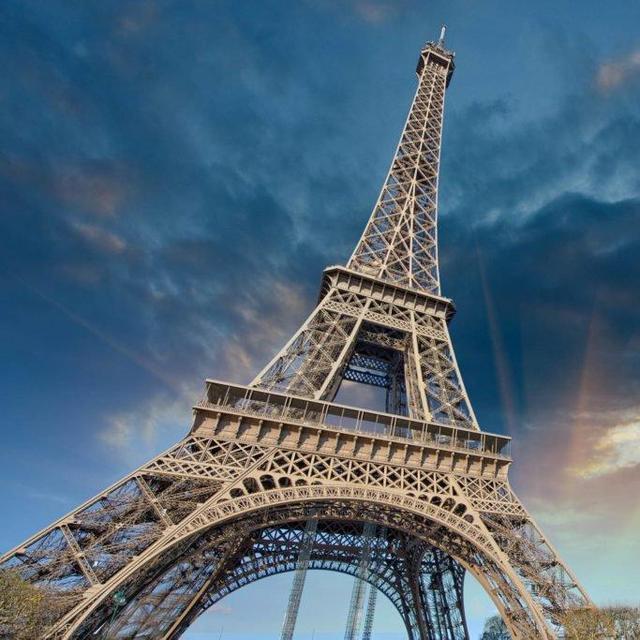 Eiffel Tower Tickets