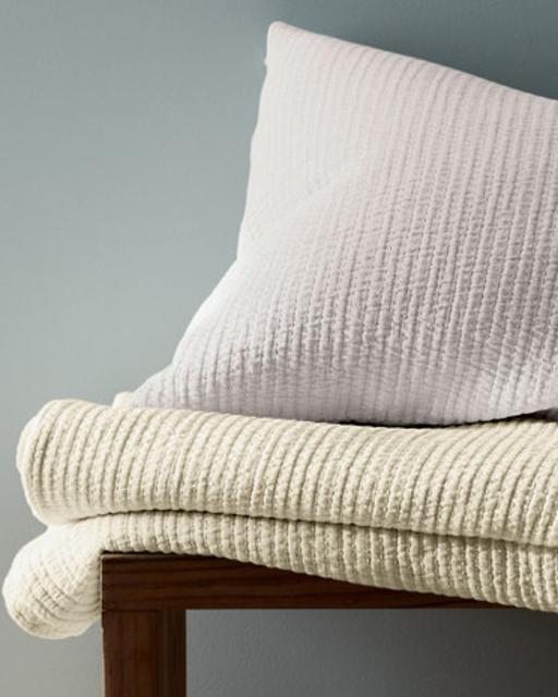 Eileen Fisher Woven-Stitch Organic Cotton Coverlet