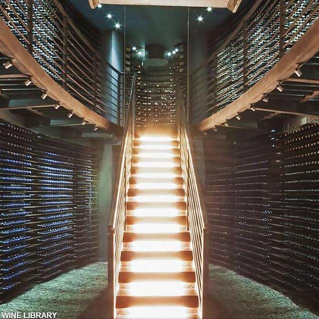 Casa Lapostelle Winery tasting and tour