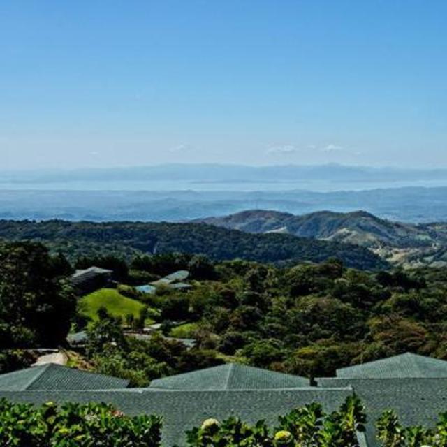 2 nights at El Establo Hotel