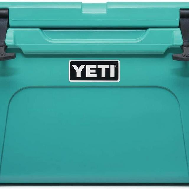 Tundra 45 Hard Cooler in Aquifer Blue