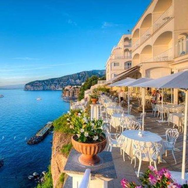 Honeymoon Hotels