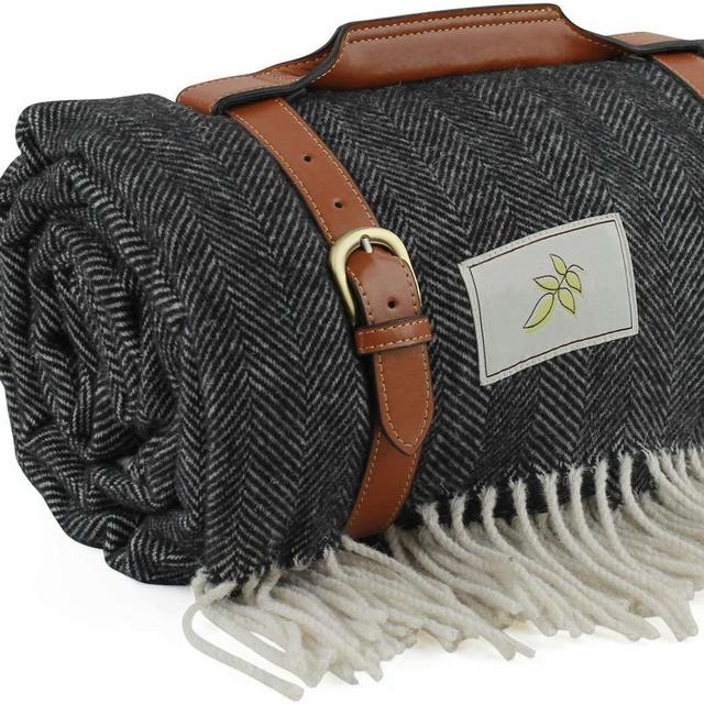 Good Gain Premium Wool Picnic Blanket with Waterproof