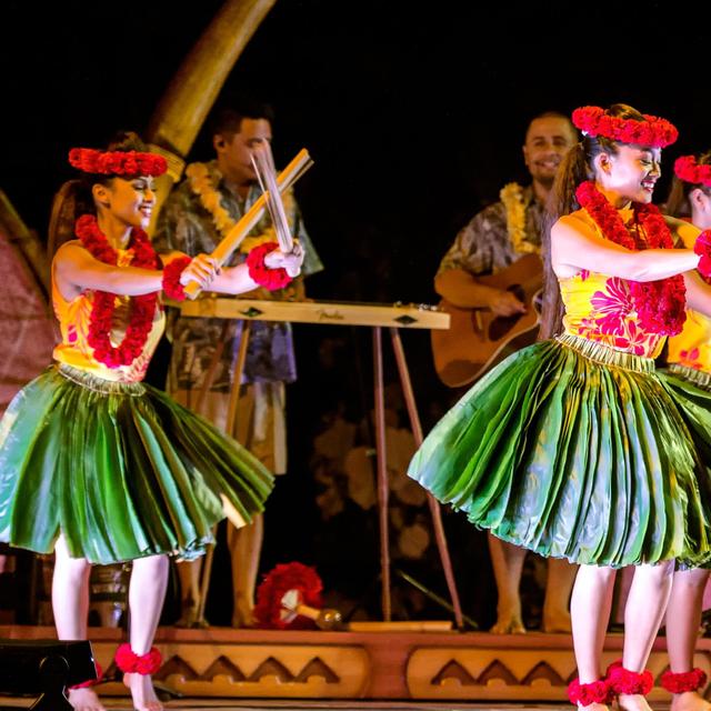 Hawaii luau in Lahaina