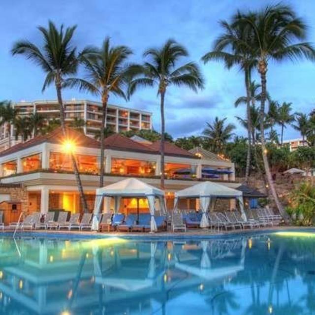 Hawaii hotel stays in Maui and Oahu!