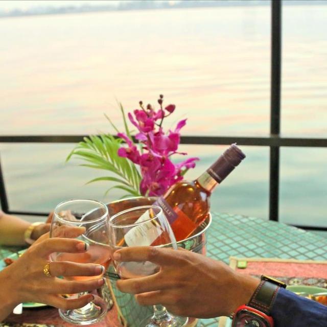 Dinner Cocktail Cruise