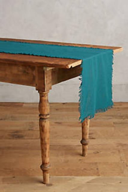 Shining Pinstripe Runner