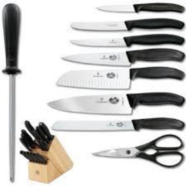 Victorinox Swiss Classic 15-Piece Cutlery Block Set