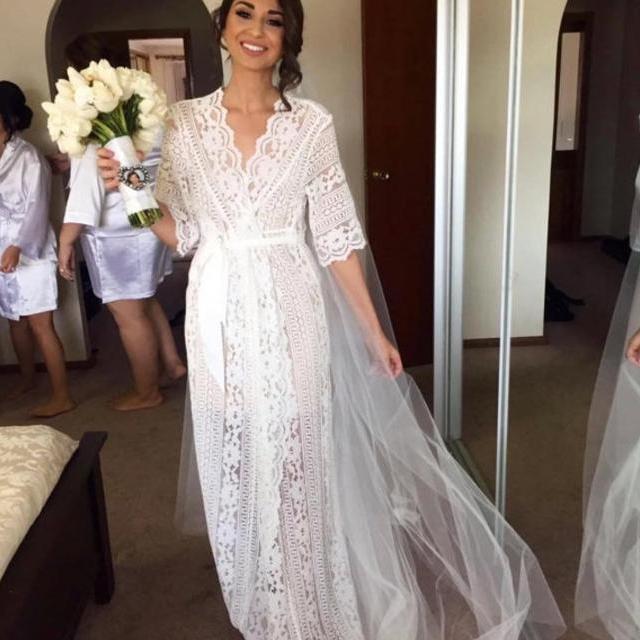 Lace Bridal Robe // Bridesmaid Robes // Robe // Bridal Robe // Bride Robe // Bridal Party Robes // Bridesmaid Gifts // Satin Robe