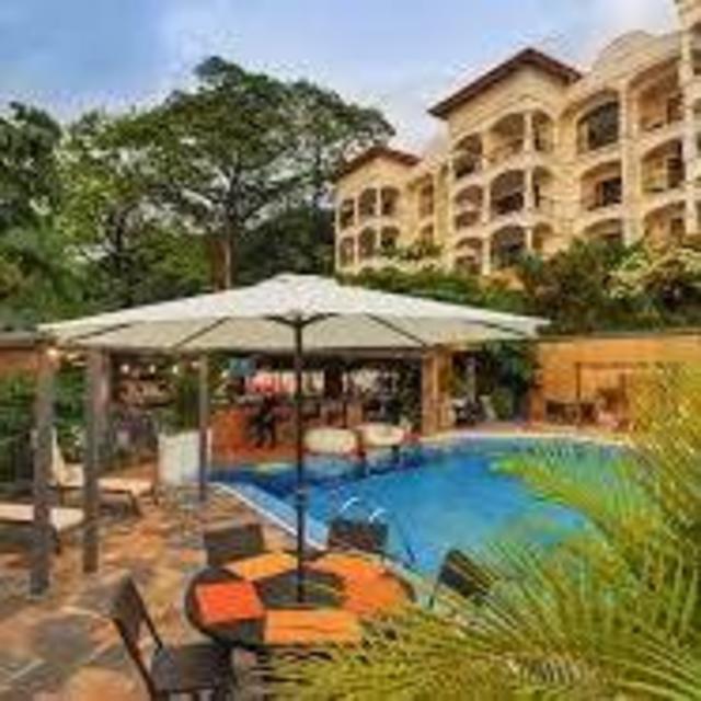 Shana by the Beach Hotel (Manual Antonio)