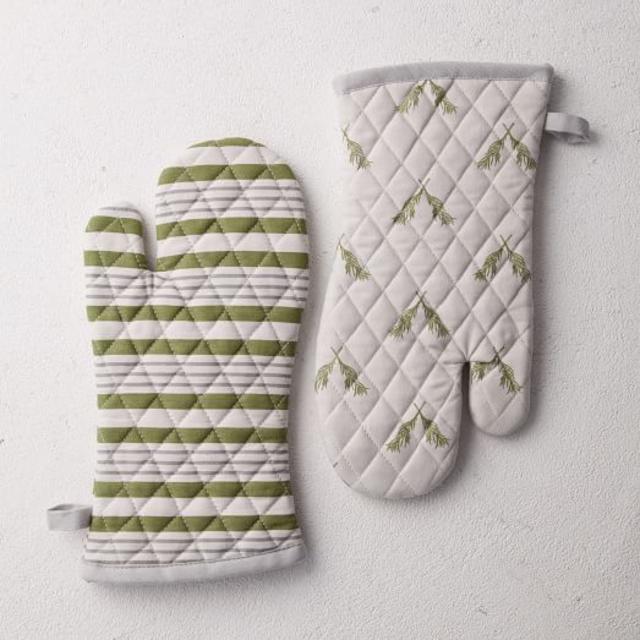 FEED Oven Mitt - Rosemary