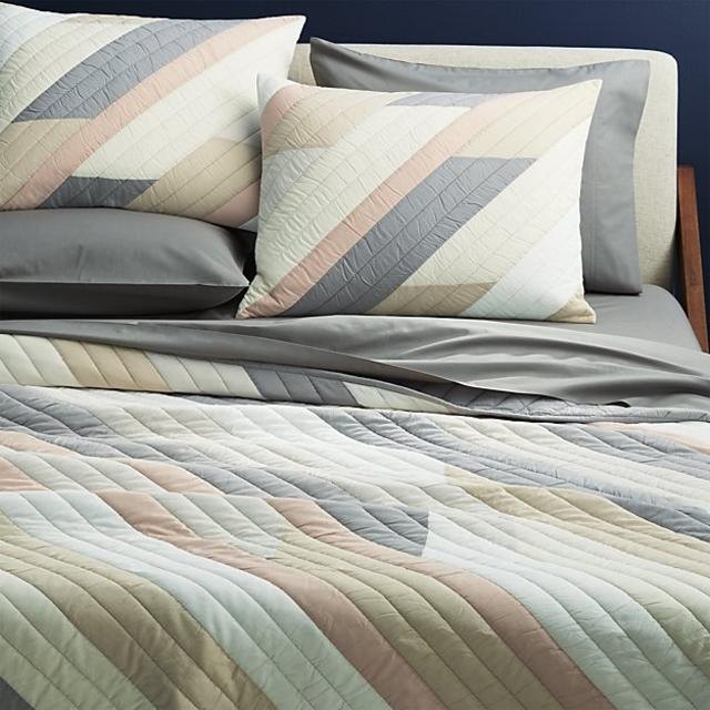 deveraux set of 2 standard shams