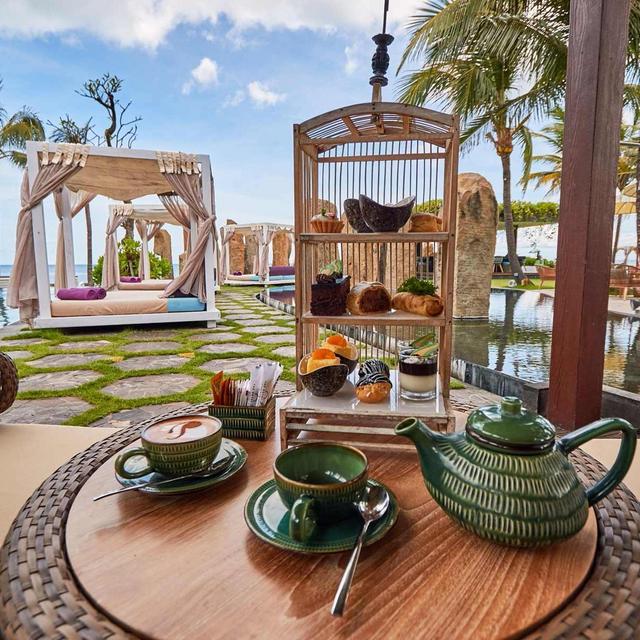 High Tea at The Royal Purnama