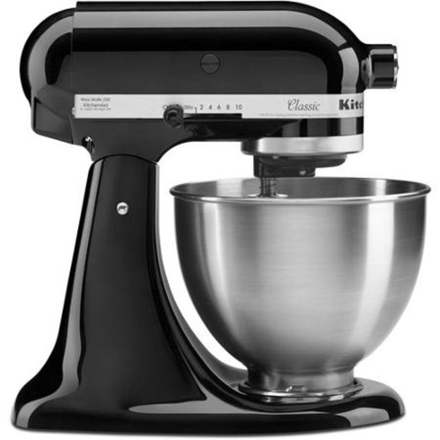 KitchenAid Classic 4.5-Qt Stand Mixer, K45SS