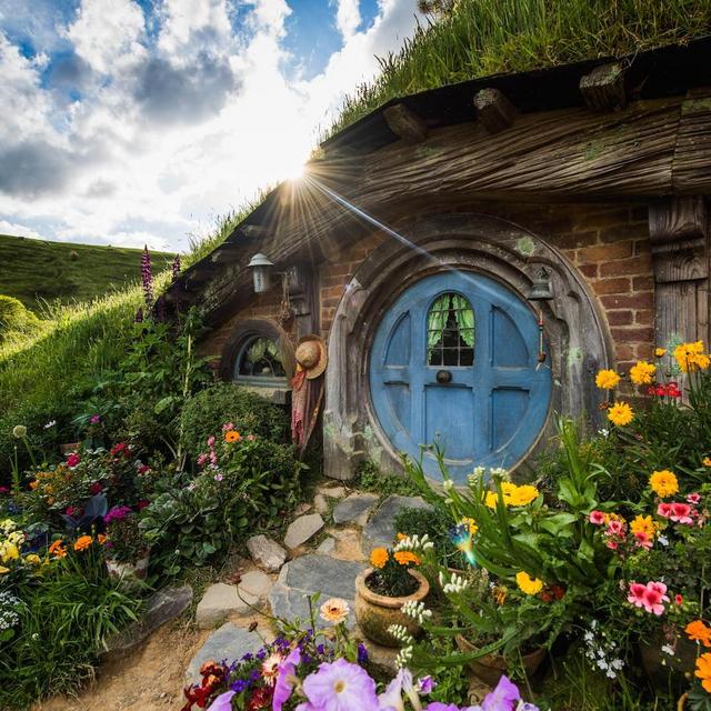 Honeymoon Experience: Hobbiton Movie Set Tour