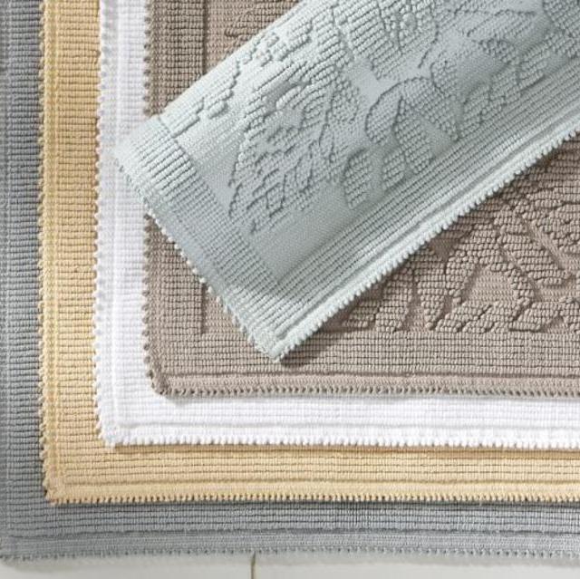 Isaac Sculpted Bath Rug, 21 x 34", White