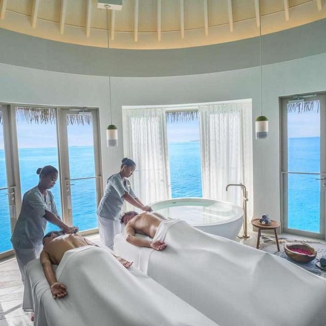 Massage for two