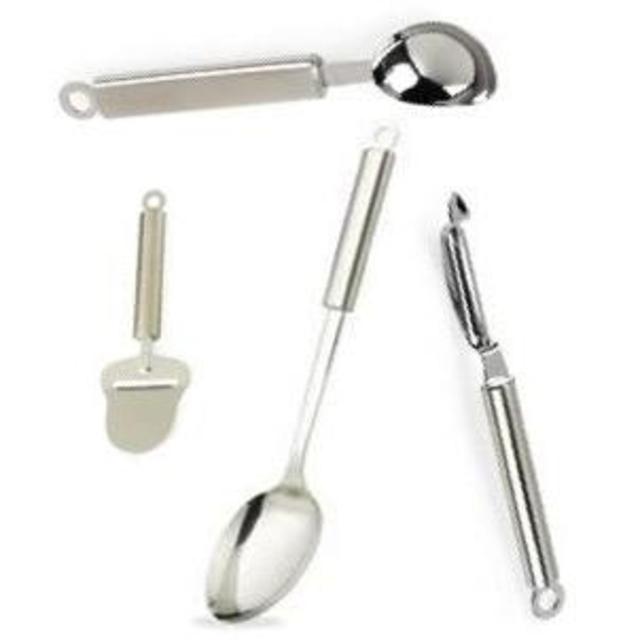 Serving Utensils (Mix of Whisk, Spatula, Ice Cream Scooper, Potato Peeler, Cheese Slicer, Mini Strainer, Pasta Fork, Big Spoon