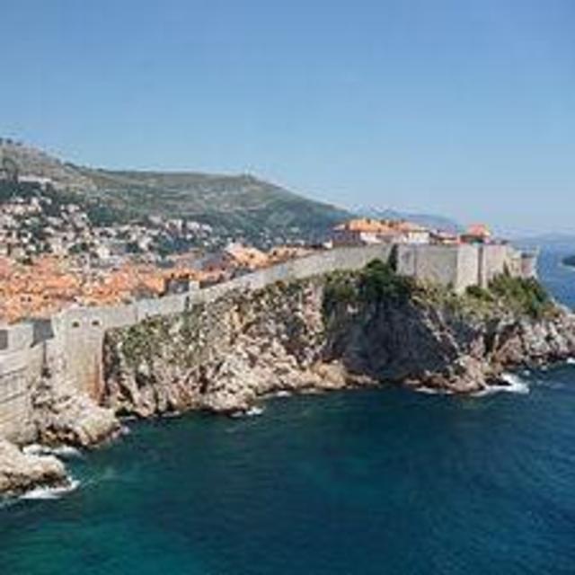 Walking tour for 2 of Dubrovnik and the Old City