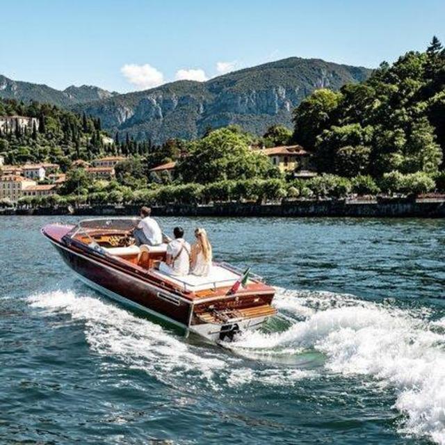 Boat Expedition on Lake Como