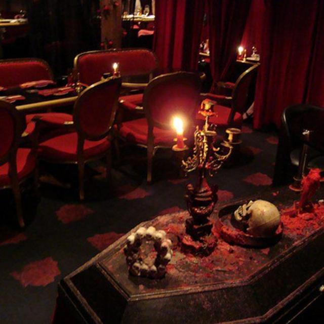 Dinner at the Vampire Cafe in Tokyo