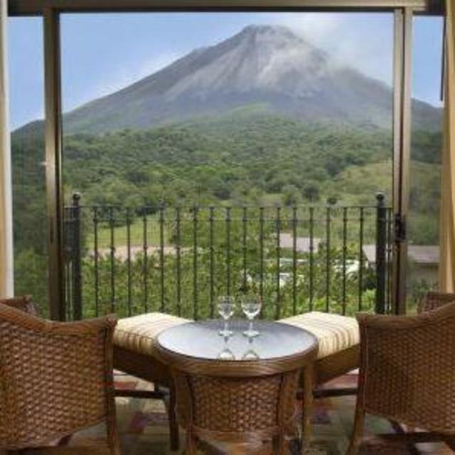 Three Nights at Hotel Arenal Kioro