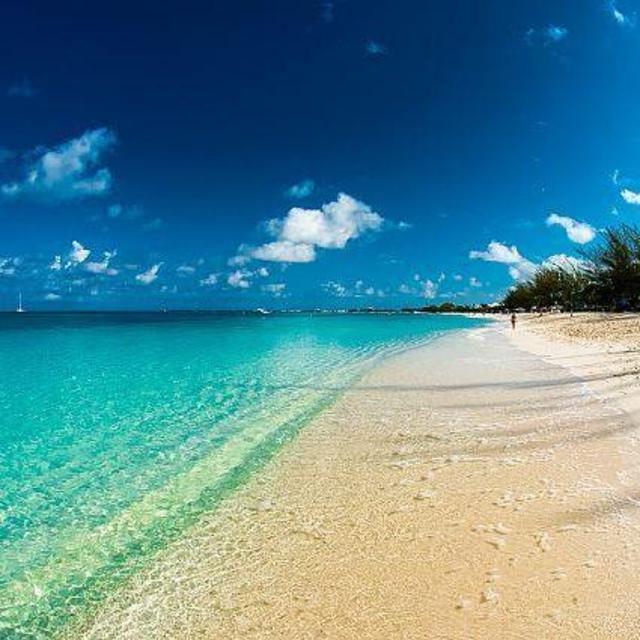 Cayman Island Lodging