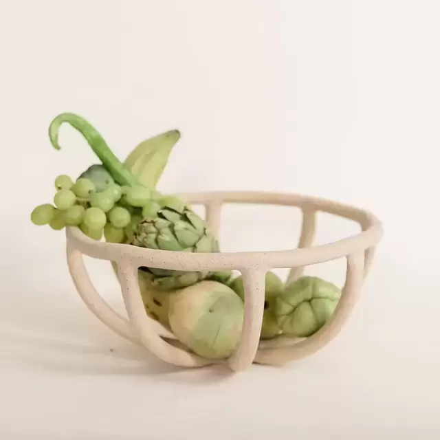 Prong Fruit Bowl, Speckled large