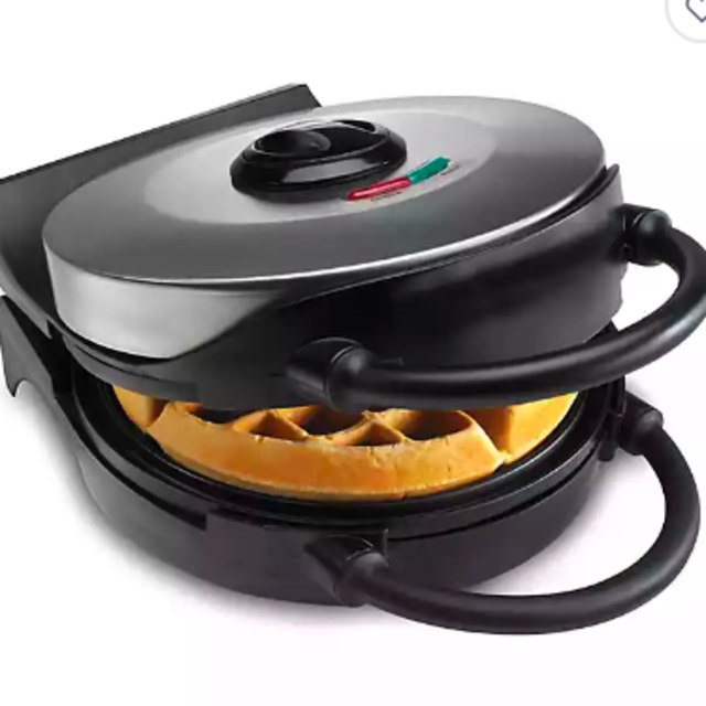 CucinaPro™ Classic Round Belgian Waffler