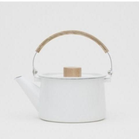 Kaico Kettle by Shoei Kogyo