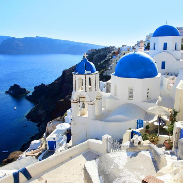Honeymoon in Santorini, Greece [Part 1]