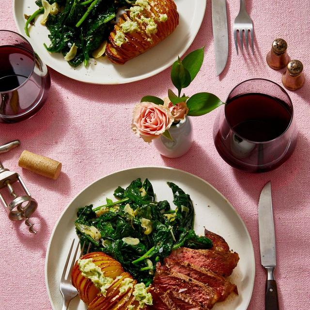 Honeymoon: Dinner for Two