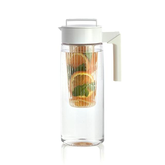 Airtight White 66oz Pitcher with Infuser