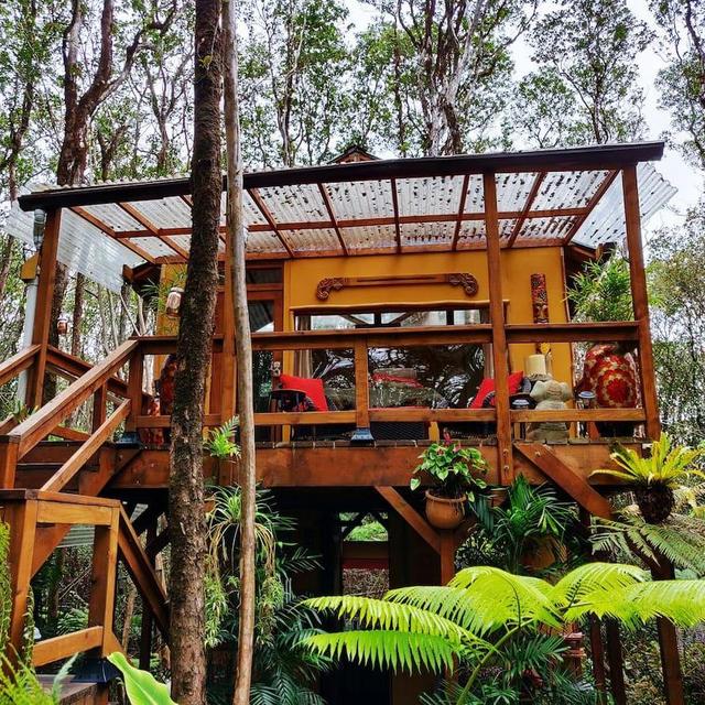 Honeymoon Fund: Hotel stays