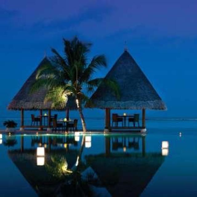 Dinner at Kandu Grill at Four Seasons Kuda Huraa Maldives