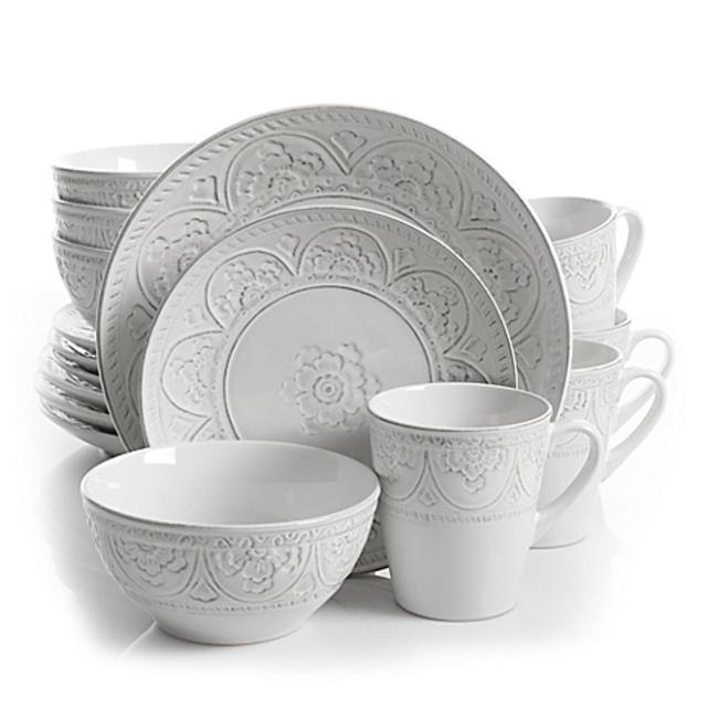 Gibson Overseas Juneau 16-Piece Dinnerware Set